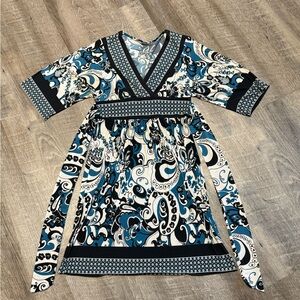 Elegant Blue and Black Patterned Dress